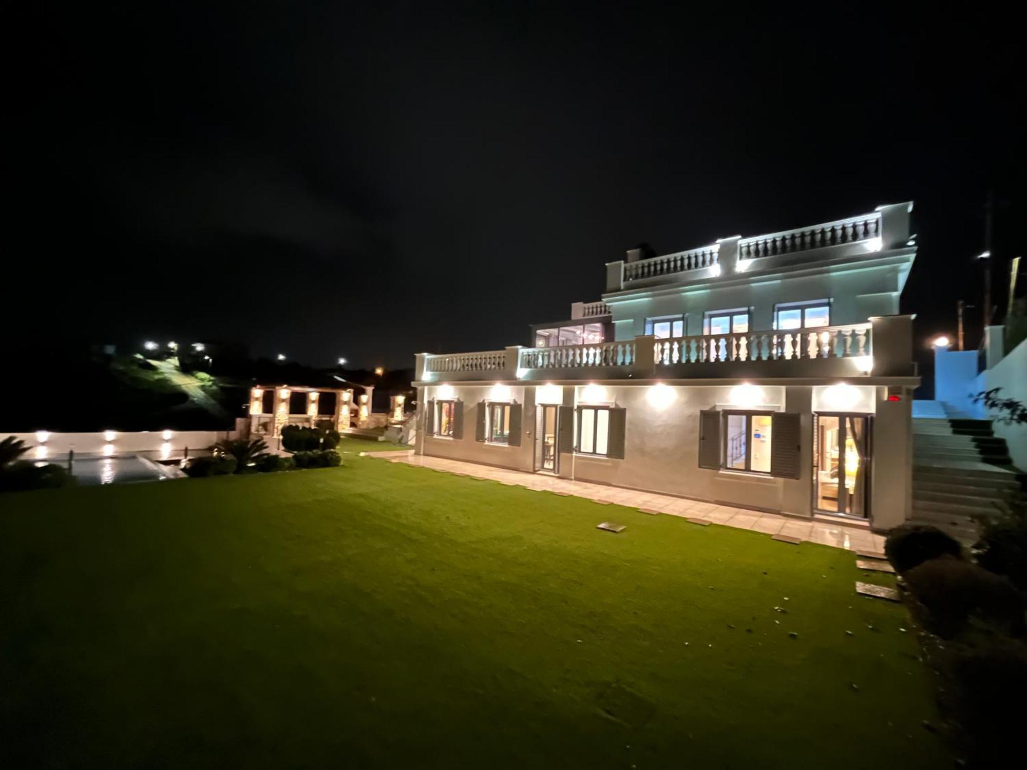 The White House Beach Villa 拉斐那 外观 照片